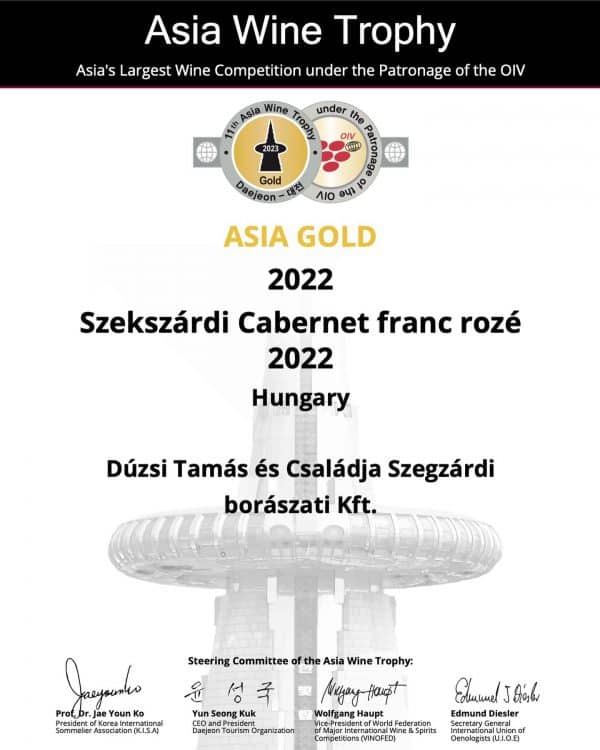 Award - Duzsi Cabernet Franc Rose - Asia Wine Trophy